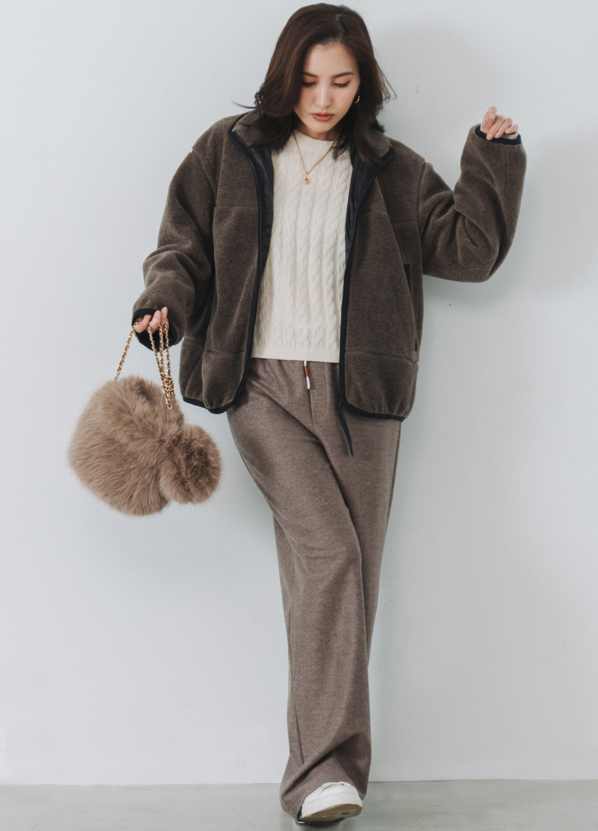 圓領麻花針織衫